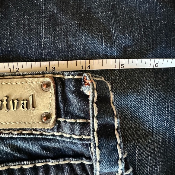 Elaina Boot RR Jeans - Picture 5 of 13